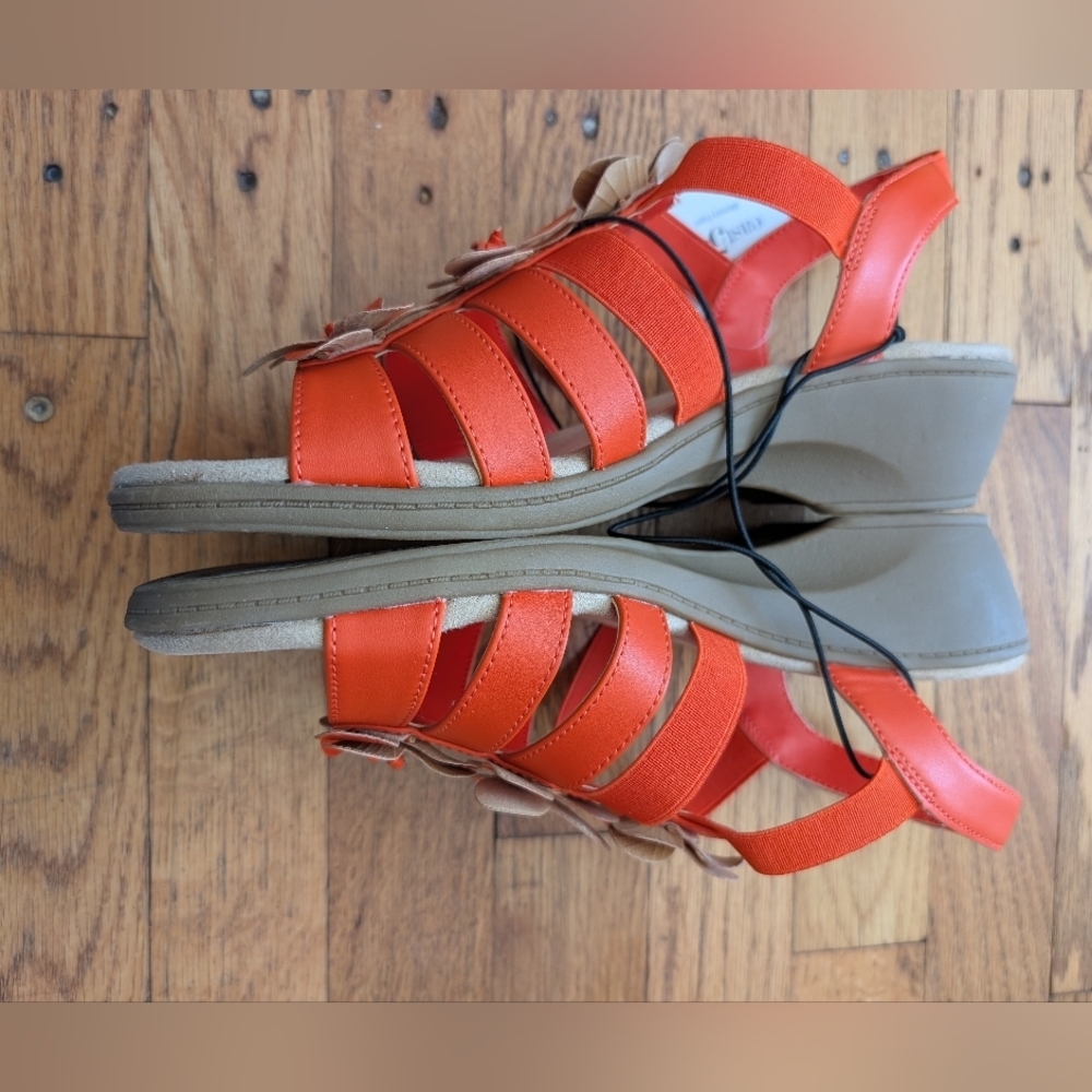 NWT East 5th Bright Orange Ister Floral Strappy Sandals - Picture 4 of 8